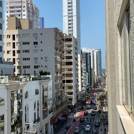 Otimo Apto 2 Quartos, Av. Brasil, De Frente, Quadra Mar. Balneario Camboriu Bagian luar foto